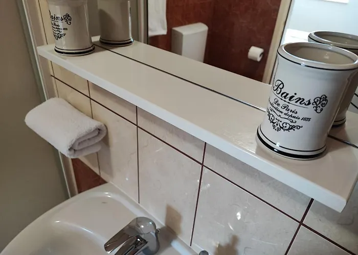 Antonella * Betina (Sibenik-Knin)